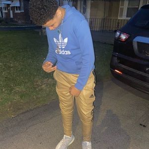 Meet your Posher, Timothy